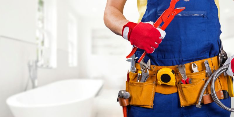 Como Evitar Golpes na Contratação de Encanador em Taubaté